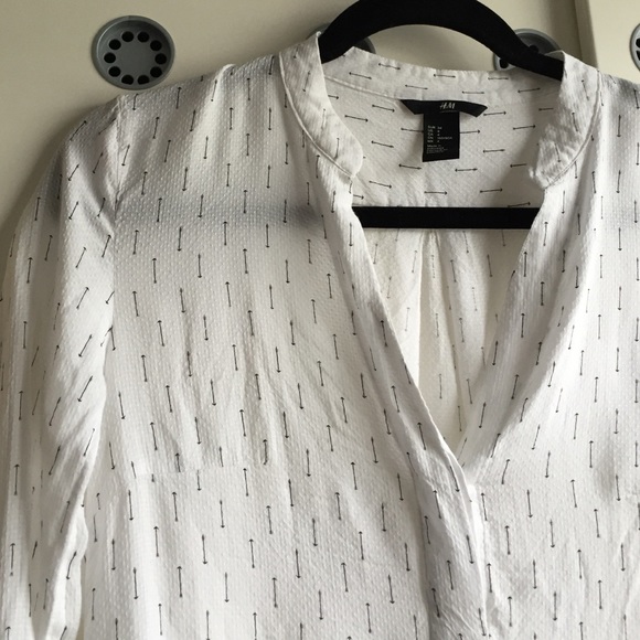 H&M arrow white blouse Sz 4