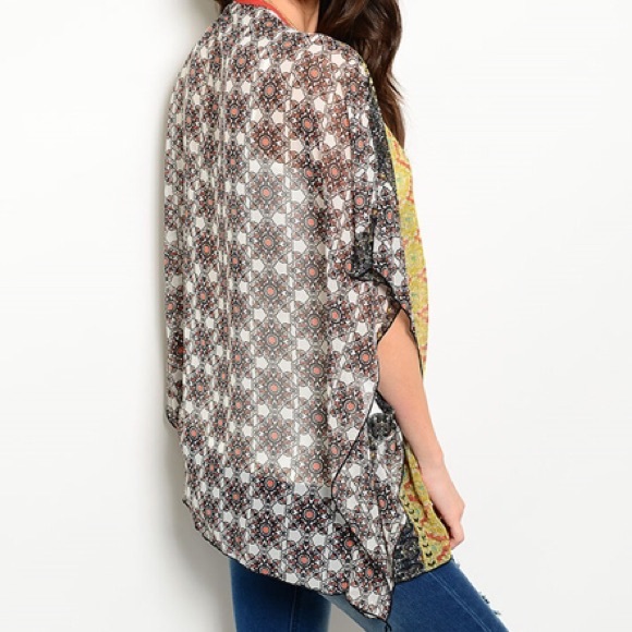 The most fabulous kimono! Stunning colors!⚡️⚡️ - Picture 2 of 4