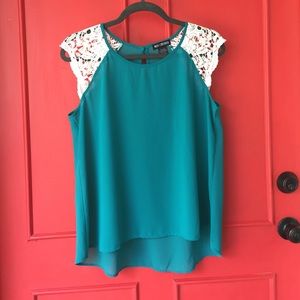 Miss Chievous Spring / summer top! Size Large
