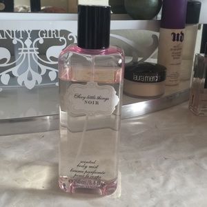 Victoria's Secret Noir Perfume