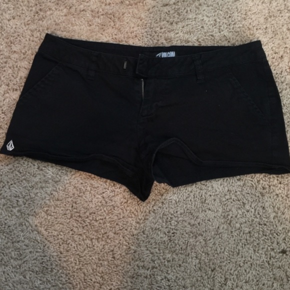 Volcom Pants - Shorts