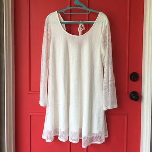 Altar'd State white lace dress!! Size large