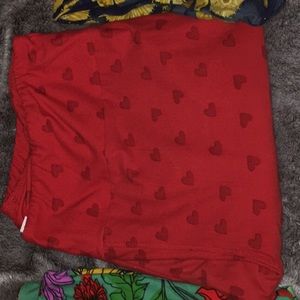 TC lularoe Valentine leggings