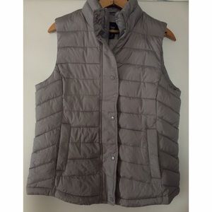 GAP gray puffer vest