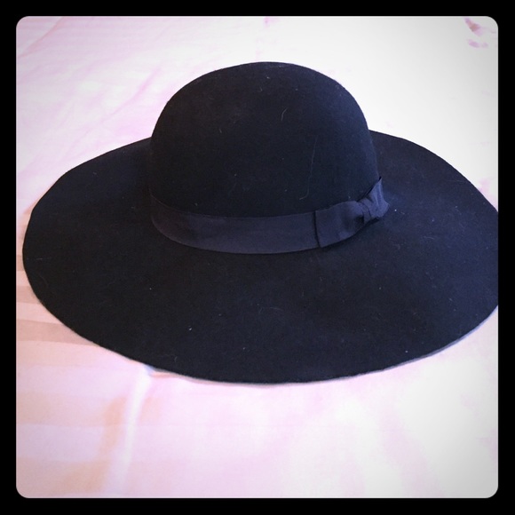 Free People Accessories - Floppy hat