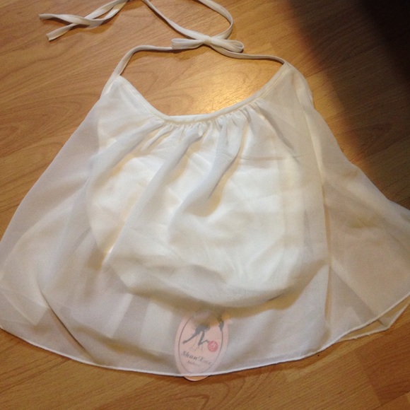 halter crop top - Picture 2 of 4