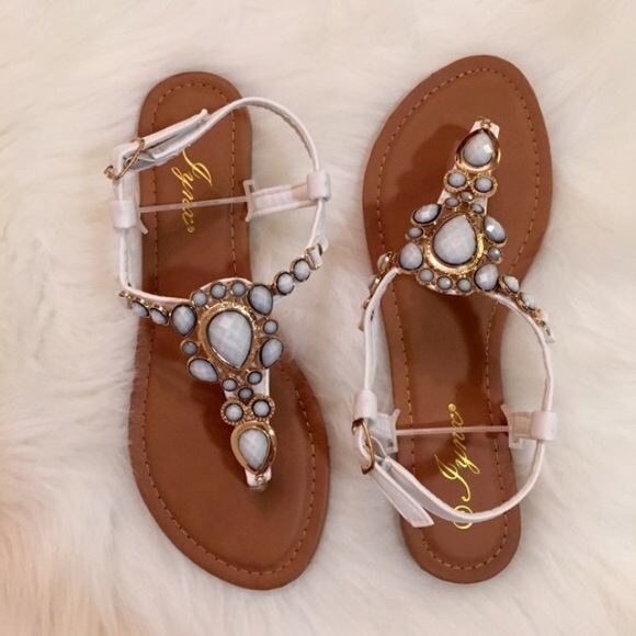 Blue Stone Accent T-Strap Sandals 5.5 - Picture 4 of 4