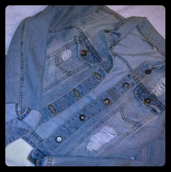 Jean jacket . ??