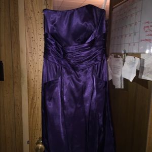 Purple formal dress ( great condition )