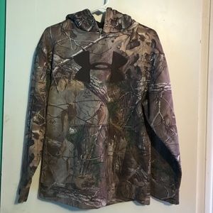 Camouflage Under Armour Hoodie.