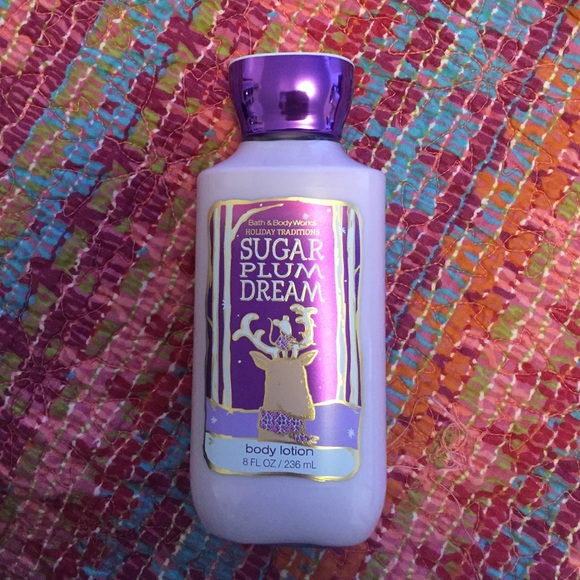 Bath & Body works large "sugar plum dream" lotion