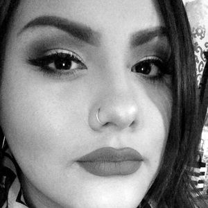 Meet your Posher, Alexus