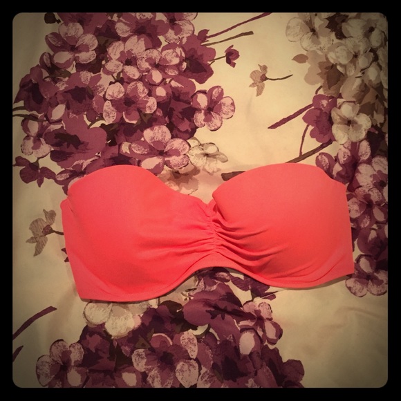 Bathing suit top