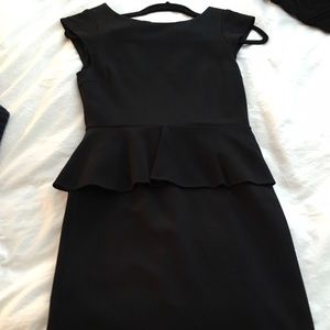 Alice and Olivia black peplum short sleeve dress