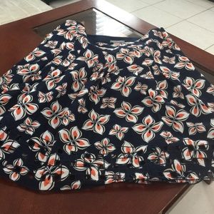 Ann Taylor Skirts - Ann Taylor Floral Skirt Ann Taylor Skirts - Ann Taylor Floral Skirt