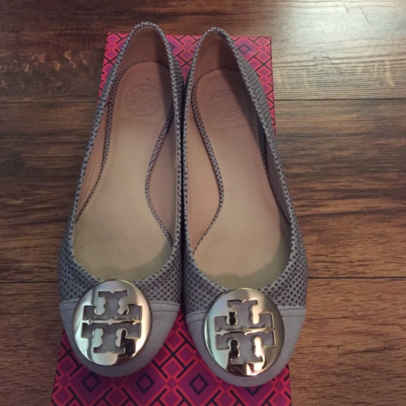 Tory Burch Shoes - Like new Tory Burch flats