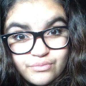 Meet your Posher, Amara