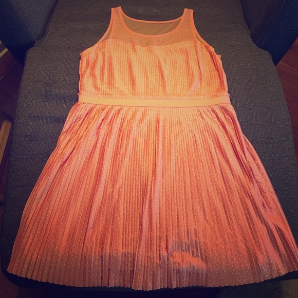 Lauren Conrad Pink Accordion Pleat Polkadot Dress