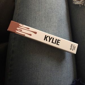 Kylie Jenner Lip Gloss Like