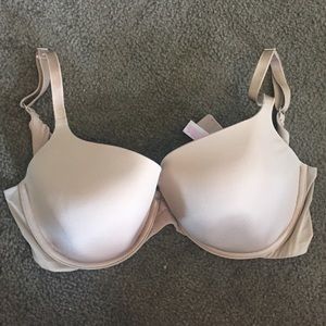 Victoria's Secret bra 34DD