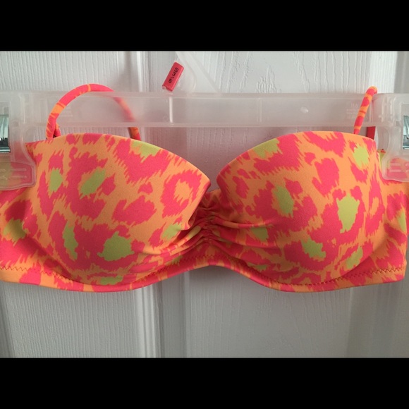 VS Pink Neon Leopard Swim Top