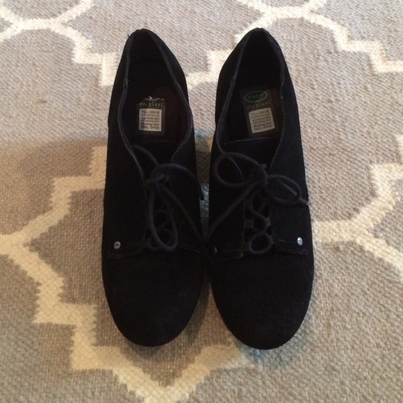 Dr. Scholl's Lace up booties