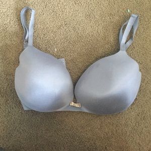 Victoria's Secret bra 34DD