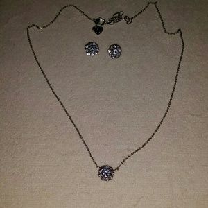 Stella & Dot necklace and earrings
