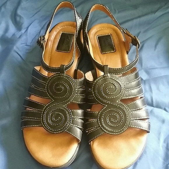 *Clarks Artisan* Rejoice Black Leather Sandals