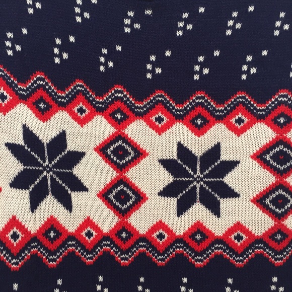 Cozy Up Sweater - Picture 3 of 4