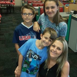 Meet your Posher, Renee