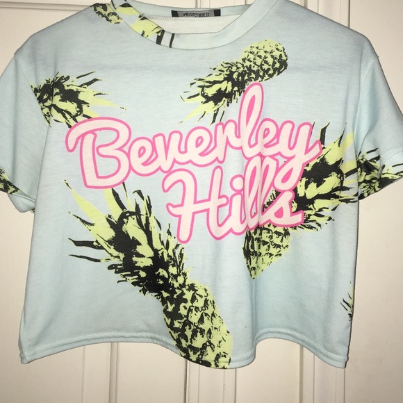 Cropped Top Graphic Stretch Tee