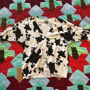 Black and white cardigan from Dots - size 2x