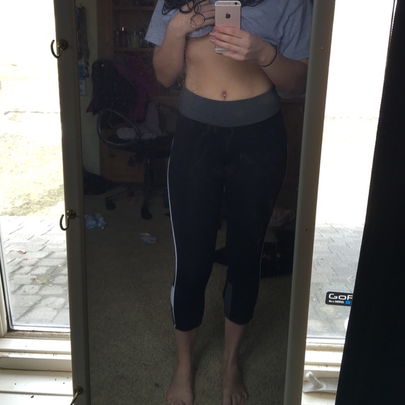 Cropped black, grey, and white workout leggings - Picture 1 of 3