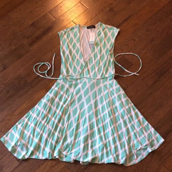 Hourglass Lilly wrap dress from stitch fix