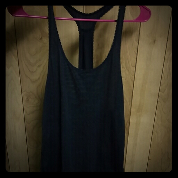 Lululemon tank top!