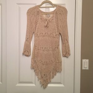 Price drop! Cute Top and bikini cover up!! 👗👙💋