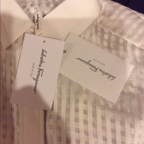 100% NwT Silk Salvatore Ferragamo blouse .