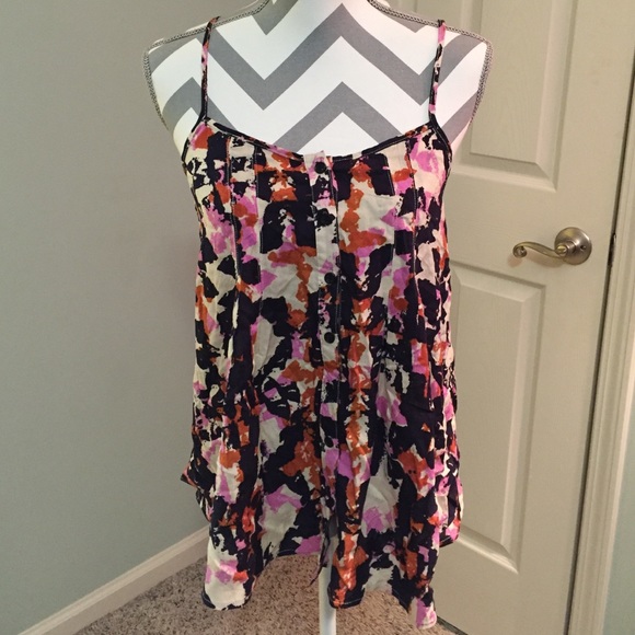 Floral Tank/Blouse - M - NWT