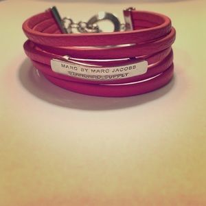 Marc by Marc Jacobs toggle bracelet - pink