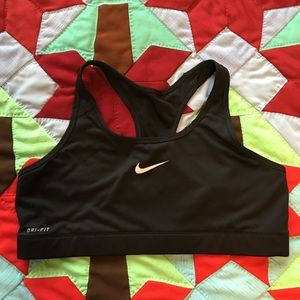 Nike DriFit XL Sports Bra
