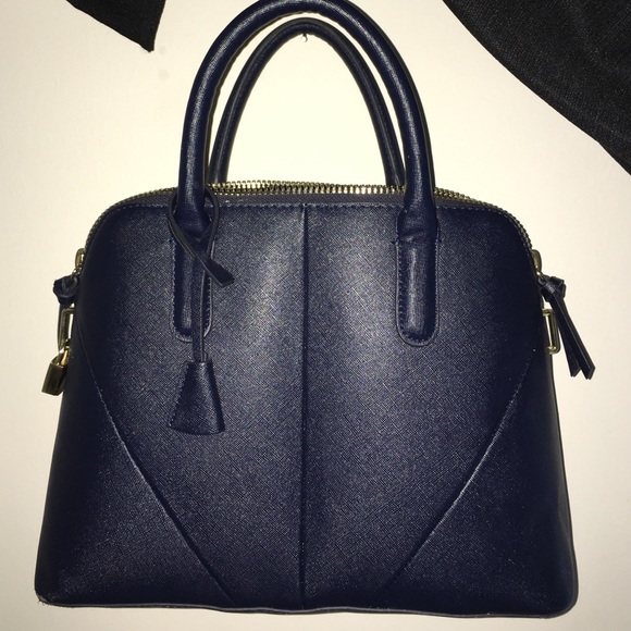 Zara Handbags - SOLD