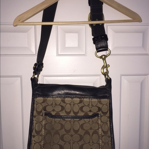 Purse - Picture 2 of 2