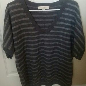 Short sleeve sweater