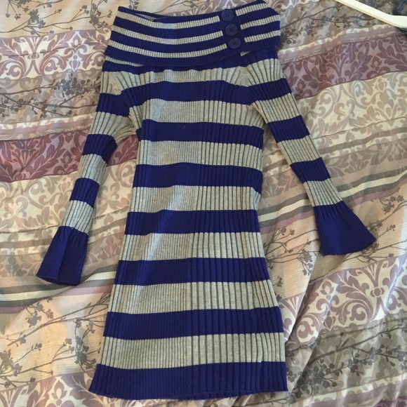 Tight fit turtle neck sweater Small size - Picture 1 of 1