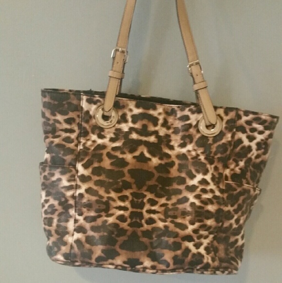 Grace Allen cheetah purse