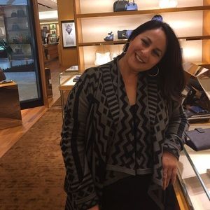 Meet your Posher, Denise