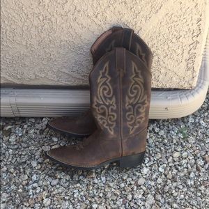 Justin Cowboy Boots