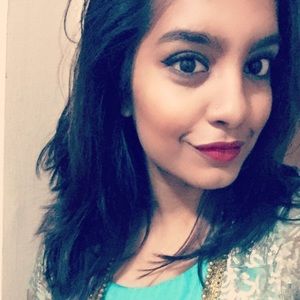 Meet your Posher, Nida