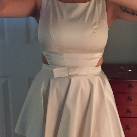 Gorgeous white dress